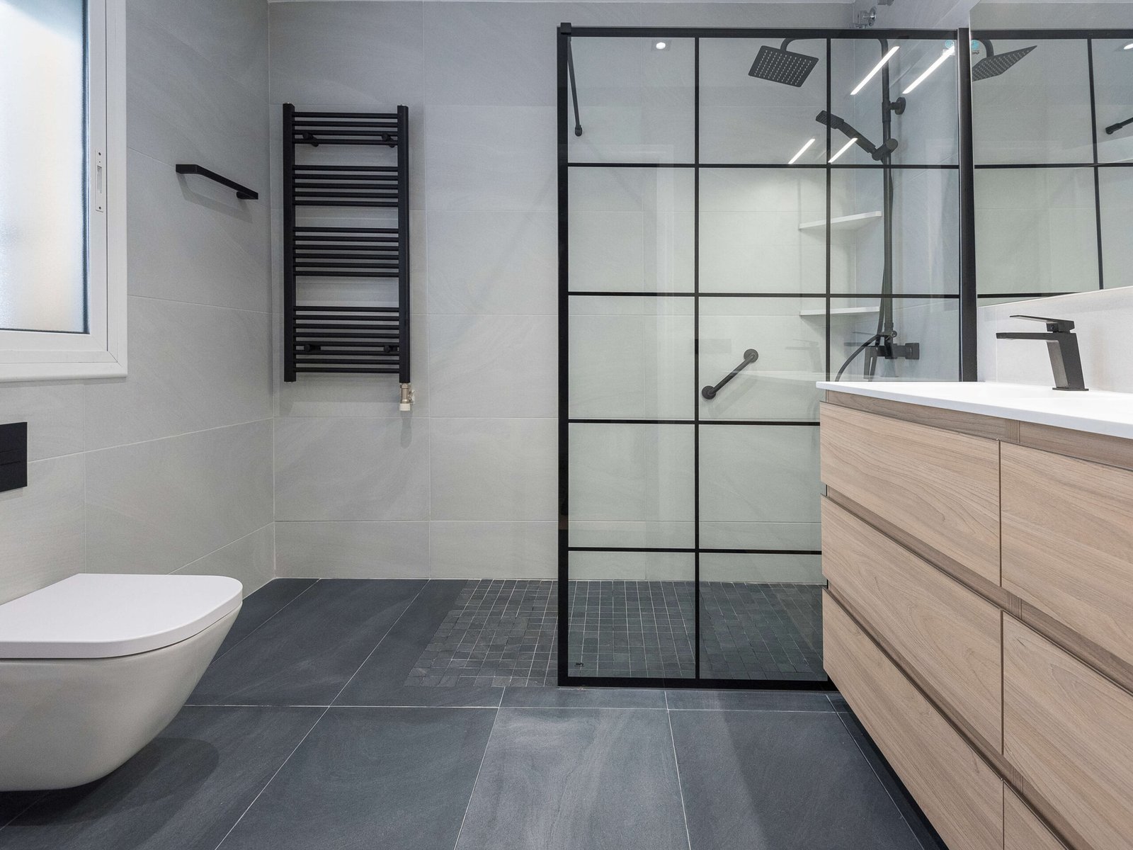 Reforma de baño en Monnars: accesibilidad y diseño funcional