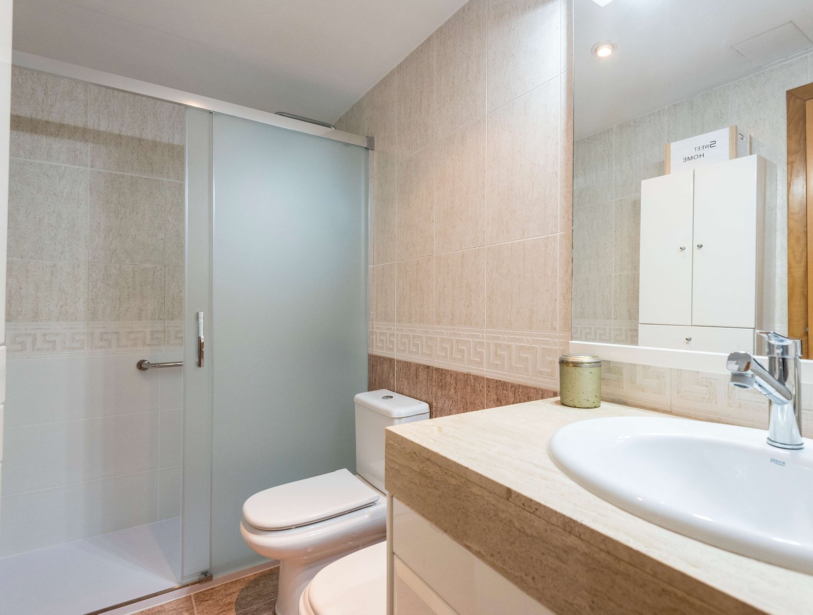 Reformas de cocinas en Tarragona: puertas correderas