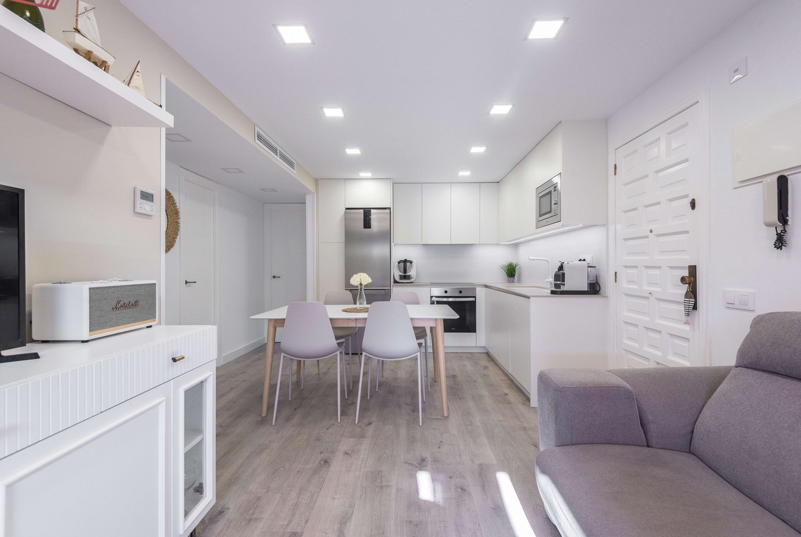 Reforma integral en Altafulla: cocina y salón integrados