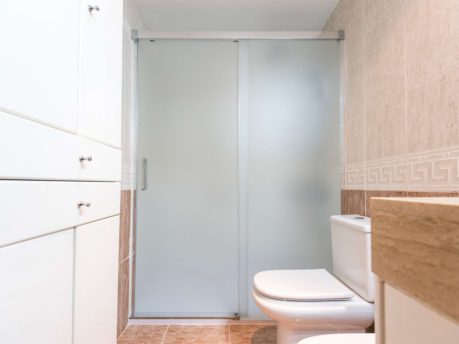 Reformas de cocinas en Tarragona: puertas correderas