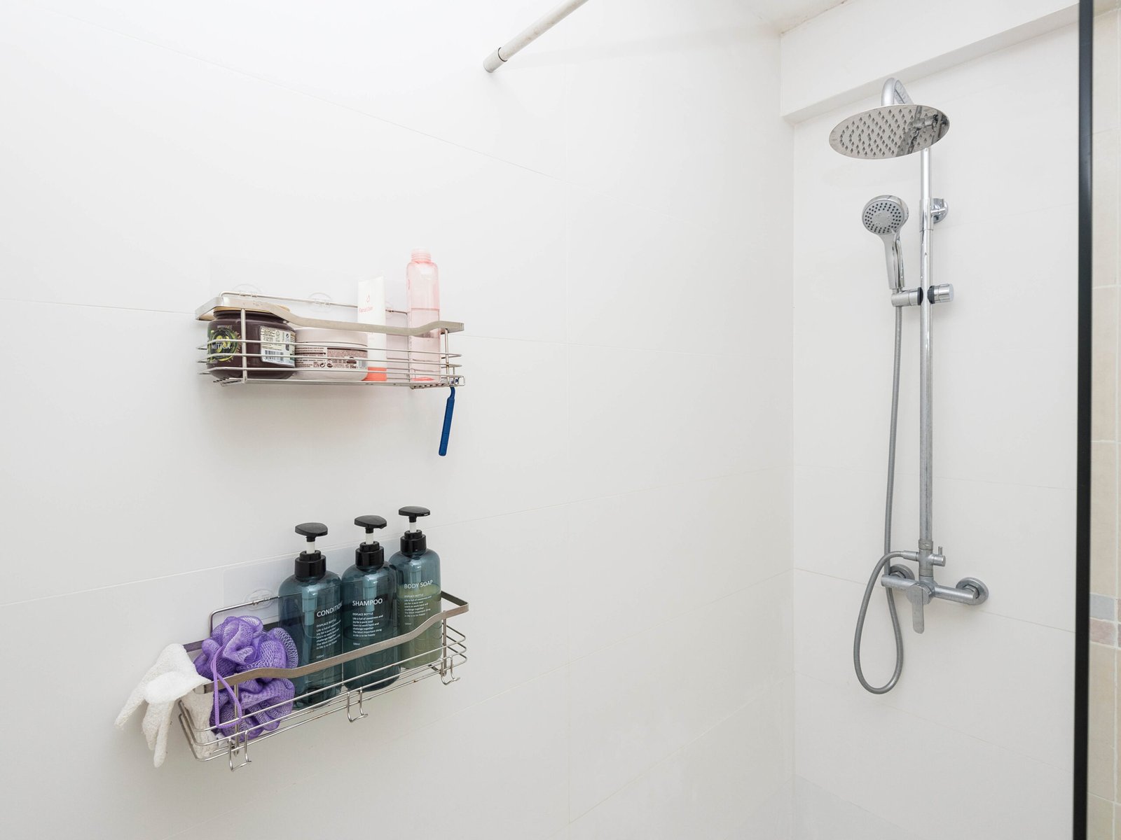 Reforma de baño en Tarragona: ducha ampliada y estética