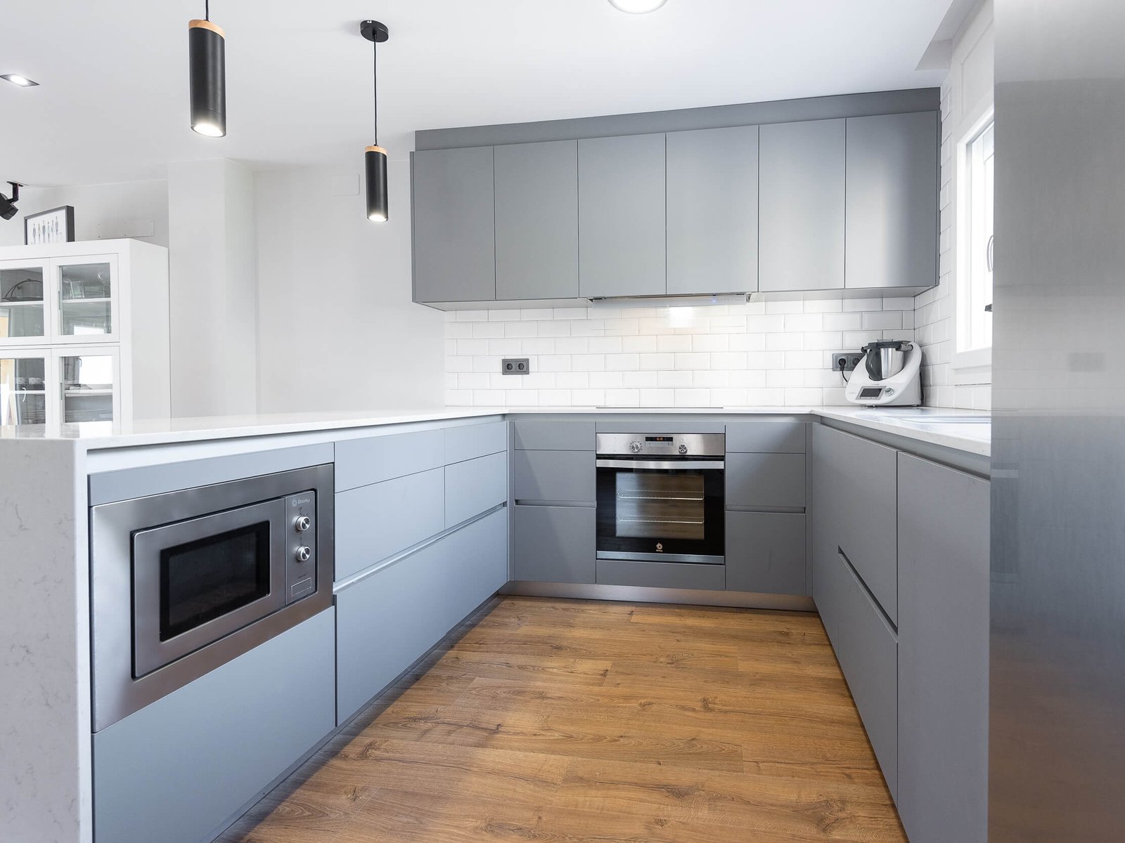 Reforma integral en Tarragona: planta abierta y diseño cálido