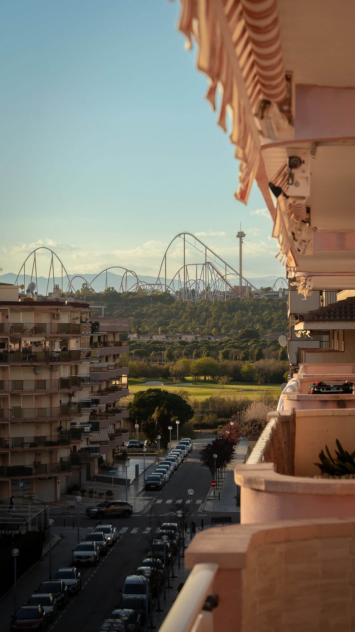 Terraza en La Pineda: reforma de exteriores funcional